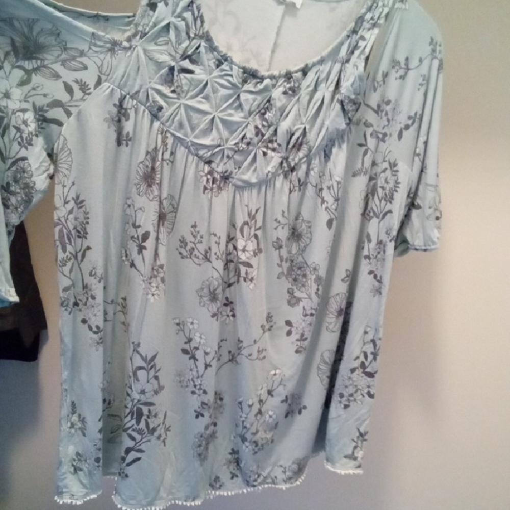 Womans L Maurices Blue Blouse with Smocked Design and Bib Collar Shoulderless
